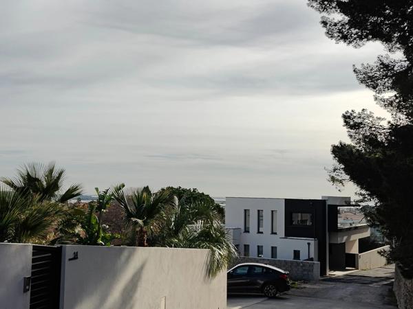 Dpt Hérault (34), à vendre FRONTIGNAN terrain