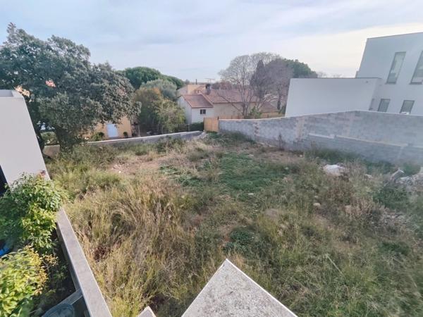 Dpt Hérault (34), à vendre FRONTIGNAN terrain