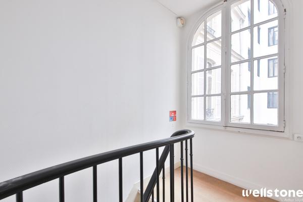 Bureaux à louer à PARIS 75008