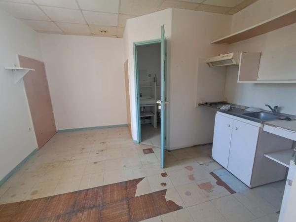 Immeuble GOURDAN POLIGNANN (31)