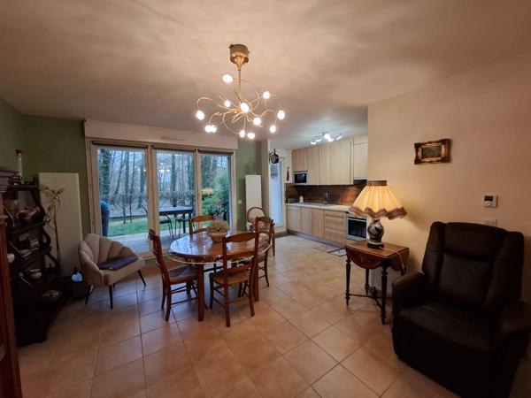 Coulommiers (77120) Appart 63m² F3 - RDC avec Terrasse, Jardin, Parking à Coulommiers