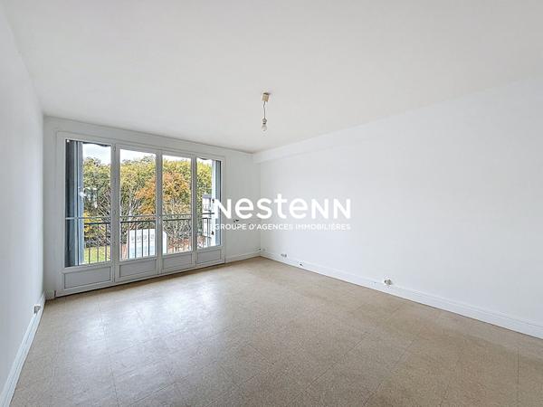 Appartement 3 chambres - MONTJOYEUX