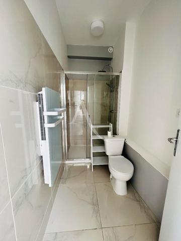 CHATEAU RENAULT Immeuble