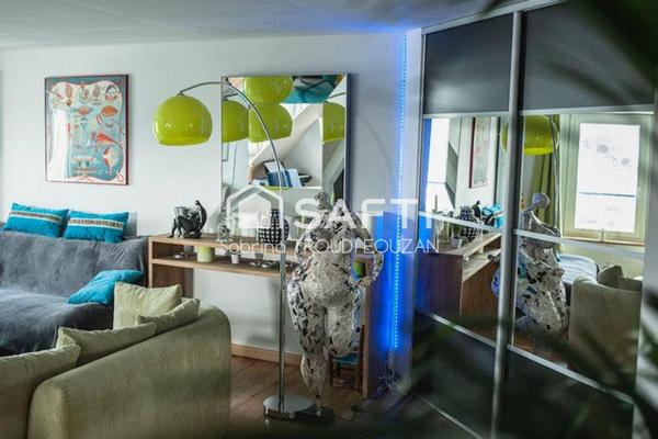 Duplex de standing situé au dernier étage, vue port, entièrement rénové, au cœur du port de Binic,