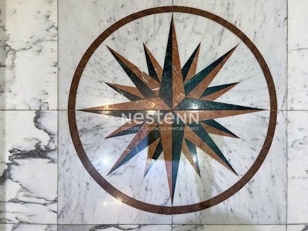 Appartement 5 pièces 164 m² à vendre Paris 8e - Faubourg Saint-Honoré / Champs-Élysées - Charme de l'ancien