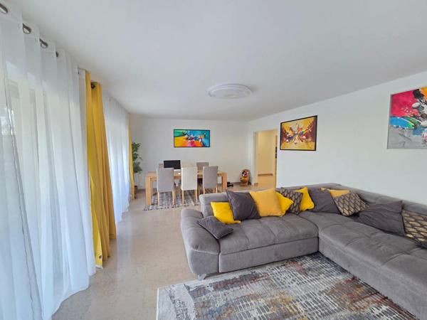 Appartement Montelimar 5 pièce(s) 131.87 m2