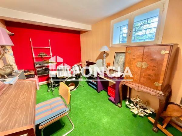 À vendre Maison 5 pièces 130 m² - Le Plessis-robinson 92350