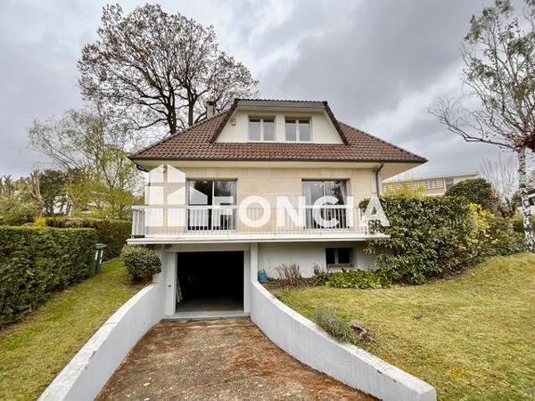 À vendre Maison 5 pièces 130 m² - Le Plessis-robinson 92350