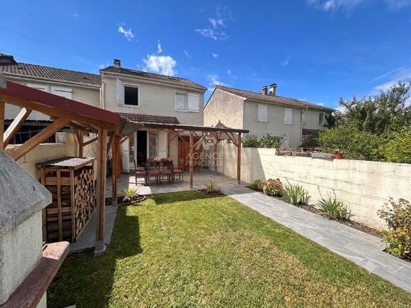 Maison Carrières Sous Poissy 4 pièce(s) 80 m2 299 000 € **  - Référence  9242