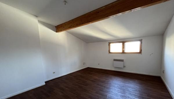 Appartement à vendre |  Mirande |  4 pièces | 96 m²