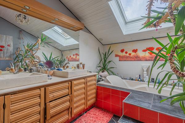 Maison avec piscine à Sassenage 6 pièces 130 m2