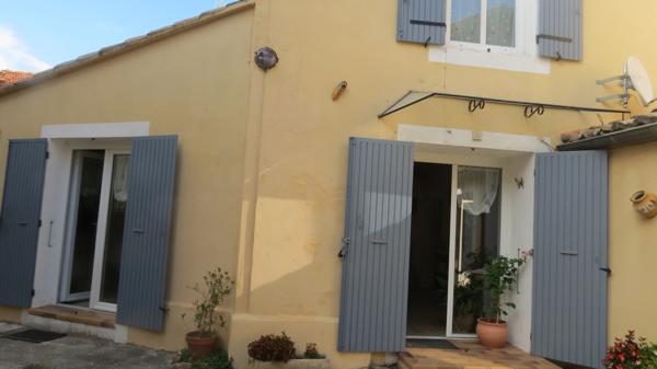 À Mondragon (84), maison de village à acheter avec 6 pièces et extérieur Mondragon (84430)