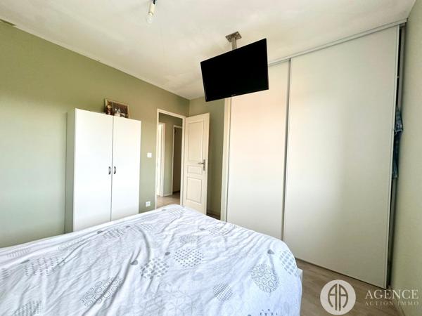 Épinouze (26210) À vendre – Grande maison familiale avec terrain de 5240 m² et accès à la rivière