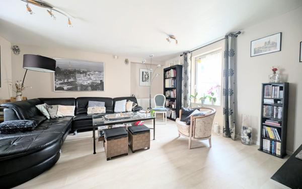 Maison à vendre    4 pièces • 132,77 m2 Beauvilliers