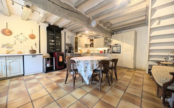 Maison à vendre    4 pièces • 132,77 m2 Beauvilliers