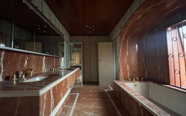 Maison à vendre    6 pièces • 240 m2 Cachan