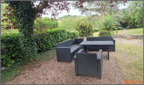 MAISON 5 CHAMBRES, SOUS SOL TOTAL ET GRAND JARDIN