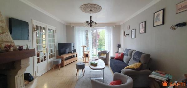 MAISON 5 CHAMBRES, SOUS SOL TOTAL ET GRAND JARDIN