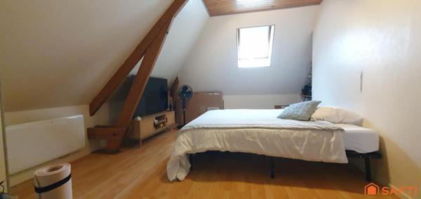 MAISON 5 CHAMBRES, SOUS SOL TOTAL ET GRAND JARDIN