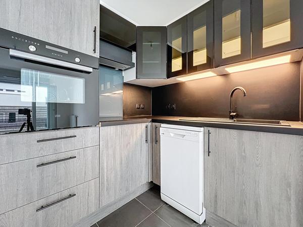 BEZONS AGRICULTURE, 2P BALCON, PLACE DE PARKING S/SOL