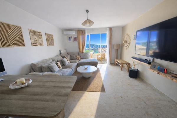 Ollioules (83190) APPARTEMENT 65 m² avec Jardin, Terrasse, Garage et Parking