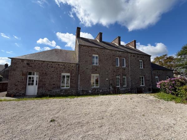 Ancienne école à rénover – Fort potentiel de création de logements – SOULLES (50)