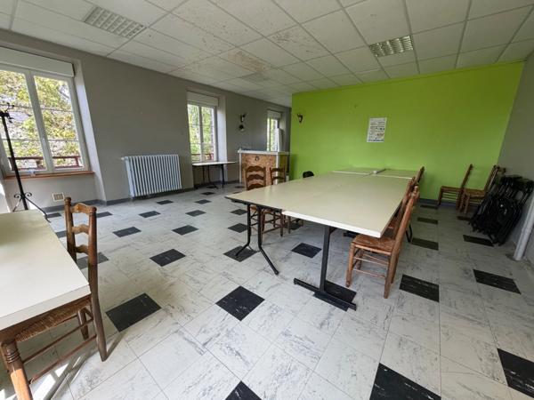 Ancienne école à rénover – Fort potentiel de création de logements – SOULLES (50)