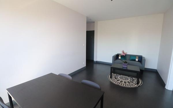 Appartement à louer    2 pièces • 45,90 m2 Reims