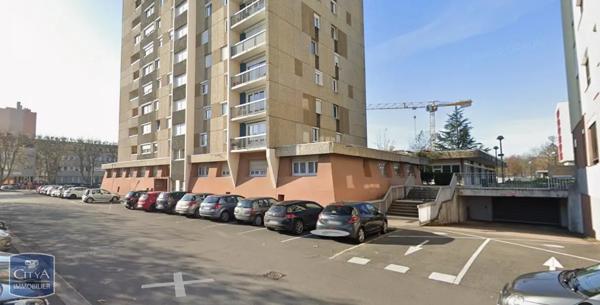 Parking à louer Mâcon (71000)