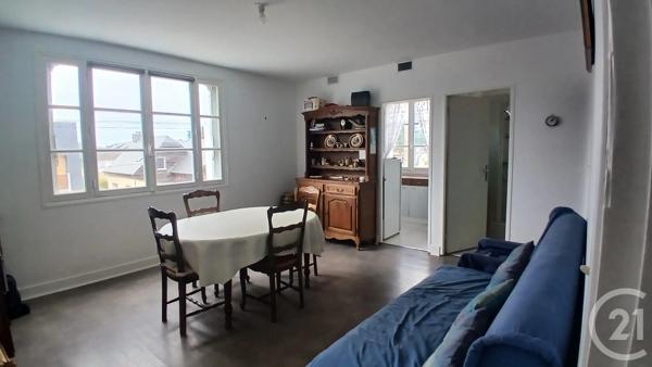 Appartement à vendre  3 pièces - 51,33 m 2   JULLOUVILLE  - 50