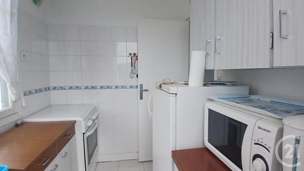 Appartement à vendre  3 pièces - 51,33 m 2   JULLOUVILLE  - 50
