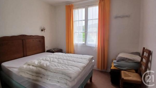 Appartement à vendre  3 pièces - 51,33 m 2   JULLOUVILLE  - 50