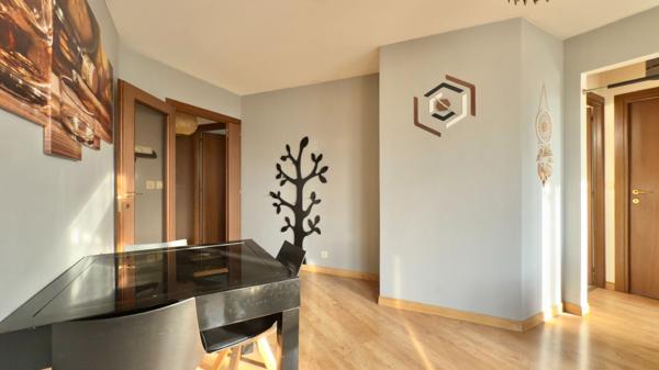 Appartement Corbeil Essonnes 3 pièce(s) 52,48 m2