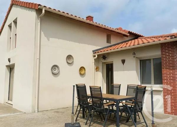 Maison à vendre  6 pièces - 95 m 2   CHOLET  - 49