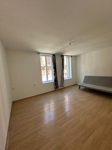 IMMEUBLE DE RAPPORT de 99 m2 et 45m2 de local commercial - Wazemmes