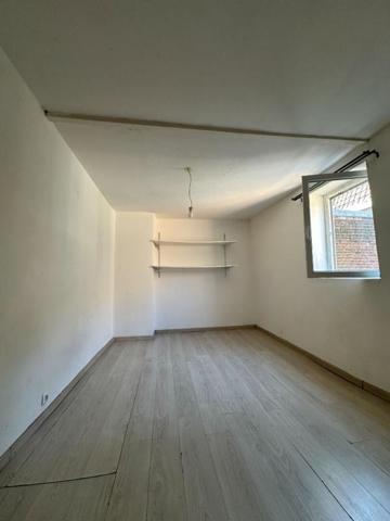 IMMEUBLE DE RAPPORT de 99 m2 et 45m2 de local commercial - Wazemmes