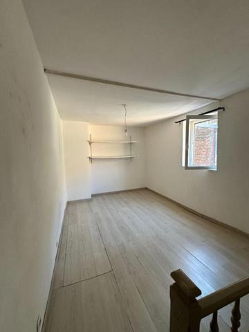 IMMEUBLE DE RAPPORT de 99 m2 et 45m2 de local commercial - Wazemmes
