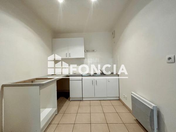 Location Appartement 3 pièces 62.35 m² - 16 RUE DE CHANZY Rouen 76100