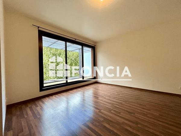 Location Appartement 3 pièces 62.35 m² - 16 RUE DE CHANZY Rouen 76100