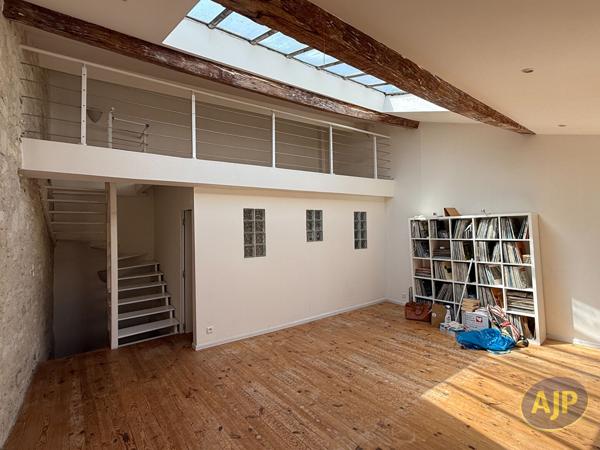 Maison à vendre Saintes - 4 pièces, 108m² avec 2 chambre(s) à 192 946€ - AJP Immobilier Saintes