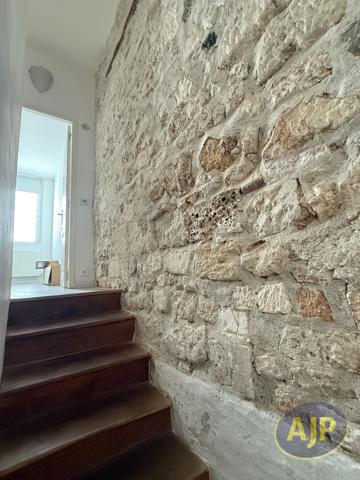 Maison à vendre Saintes - 4 pièces, 108m² avec 2 chambre(s) à 192 946€ - AJP Immobilier Saintes