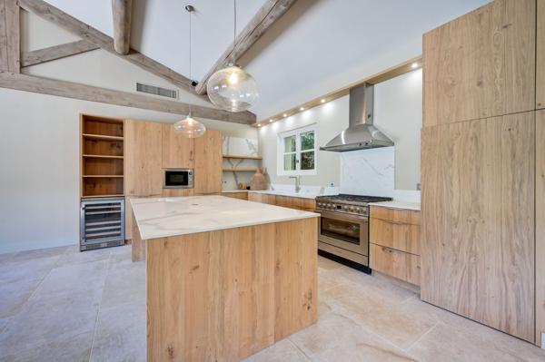 Vente Maison de luxe Saint-Rémy-de-Provence 10 Pièces 460 m²