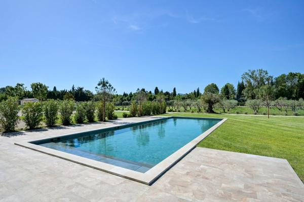 Vente Maison de luxe Saint-Rémy-de-Provence 10 Pièces 460 m²