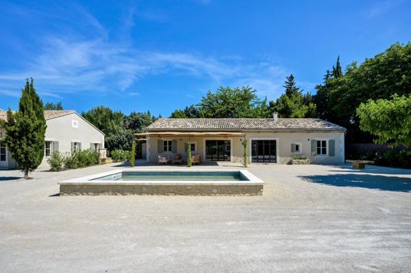 Vente Maison de luxe Saint-Rémy-de-Provence 10 Pièces 460 m²