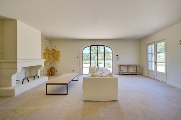 Vente Maison de luxe Saint-Rémy-de-Provence 10 Pièces 460 m²