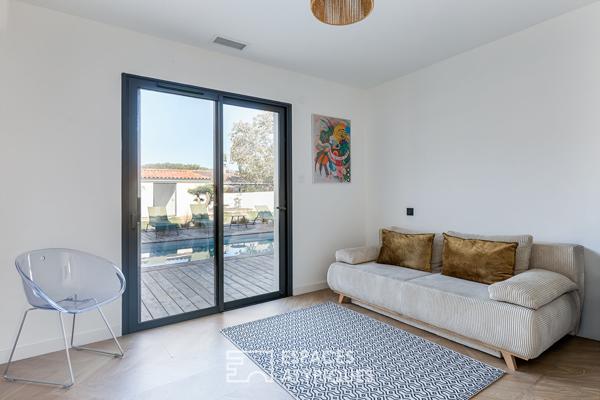 Maison contemporaine de plain-pied avec piscine à Buzet-sur-Tarn