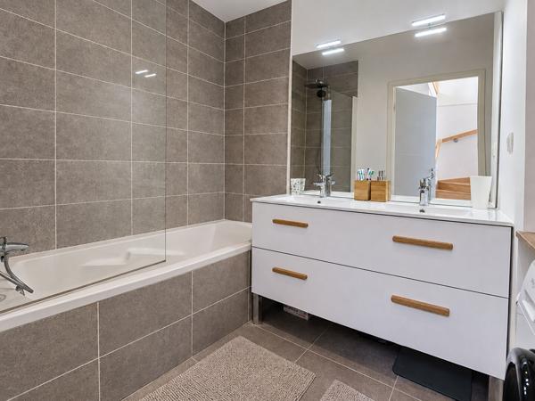 Appartement Duplex 2024 Nantes 4 pièce(s) 80 m2