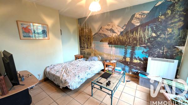 Immeuble à vendre 118 m² Bussac-Forêt
