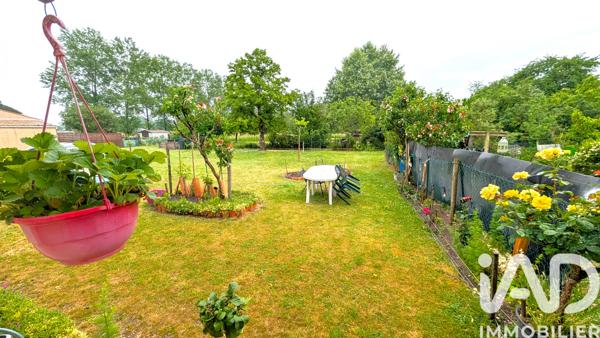Immeuble à vendre 118 m² Bussac-Forêt