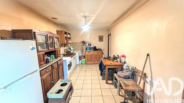 Immeuble à vendre 118 m² Bussac-Forêt